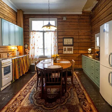 Ferienhaus Koskivaara - Vanha Koulu - Old School