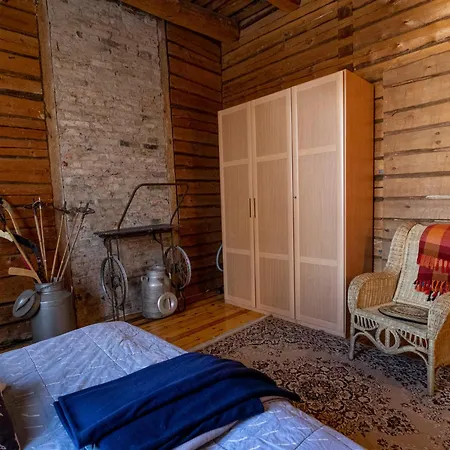 펜션 Koskivaara - Vanha Koulu - Old School *